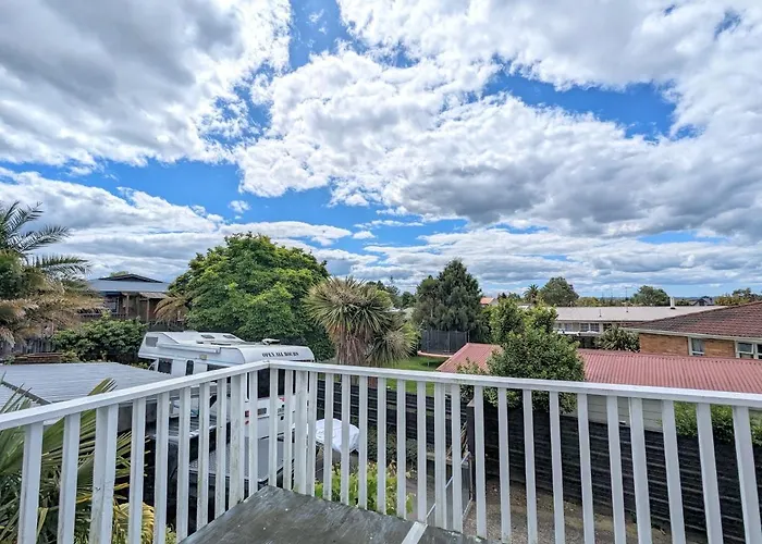 4 Bedrooms Escape, Close To Cbd * 로토루아