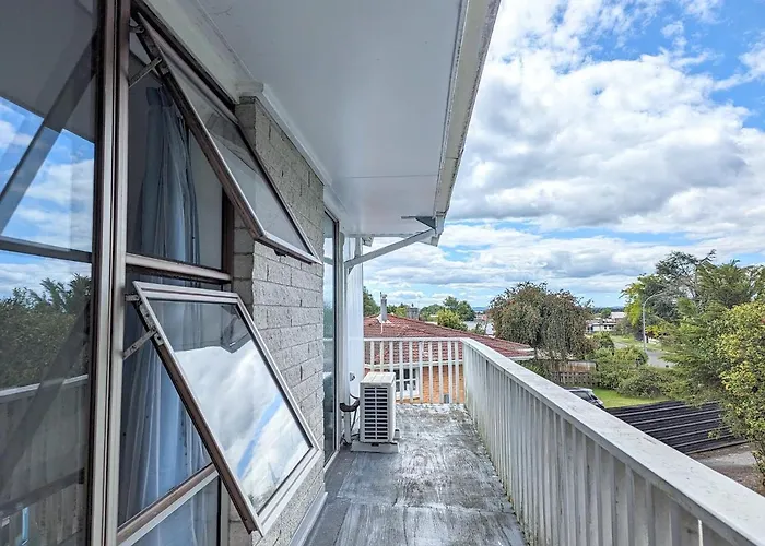 4 Bedrooms Escape, Close To Cbd Ferienhaus *