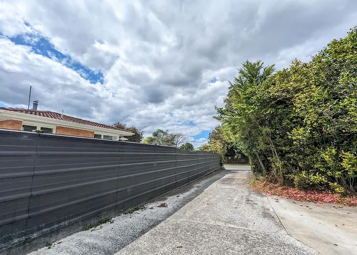 Ferienhaus 4 Bedrooms Escape, Close To Cbd