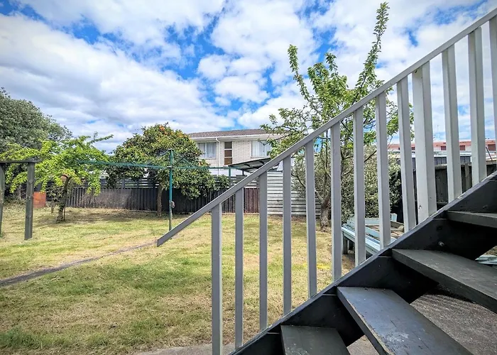 Ferienhaus 4 Bedrooms Escape, Close To Cbd *