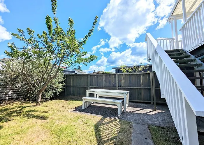 4 Bedrooms Escape, Close To Cbd