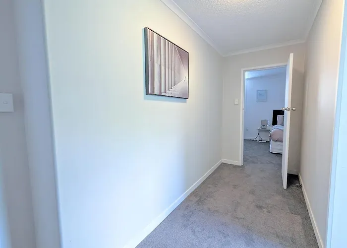 펜션 4 Bedrooms Escape, Close To Cbd